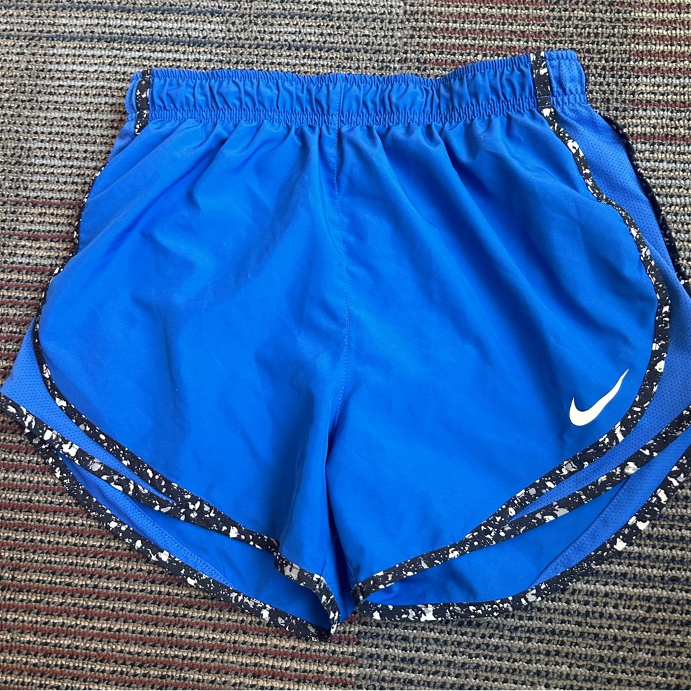 NIKE dri fit running shorts size small, women 3 in inseam